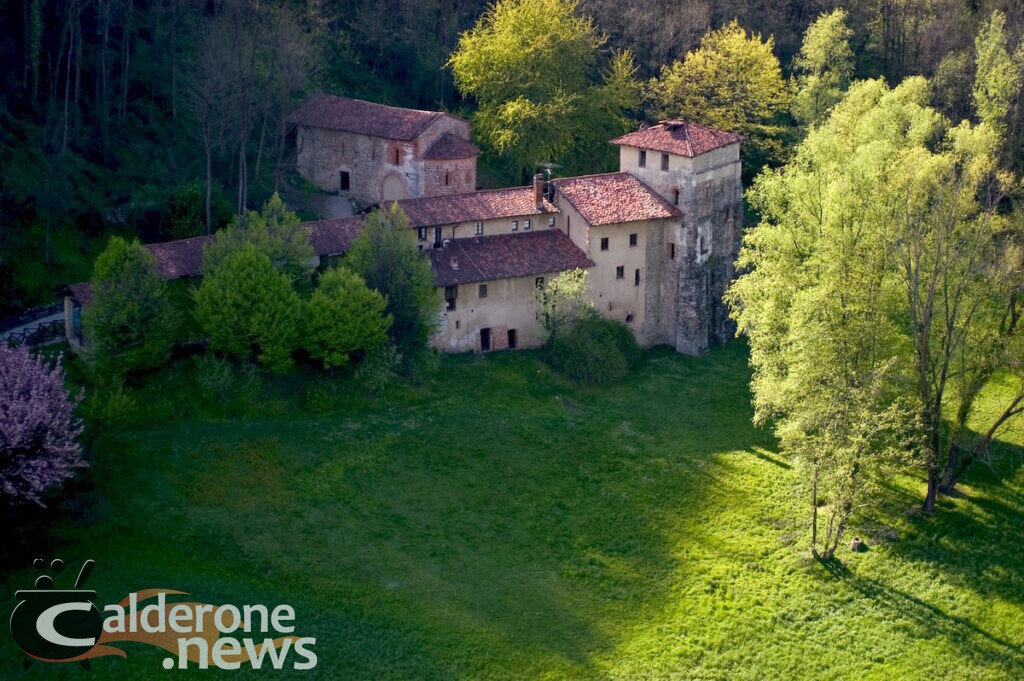 Monastero Torba - Foto di Giorgio Majno, 2005